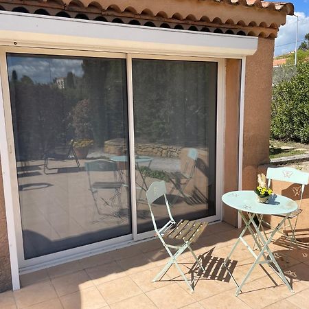 Studio Charmant Avec Terrasse Lançon-Provence Εξωτερικό φωτογραφία